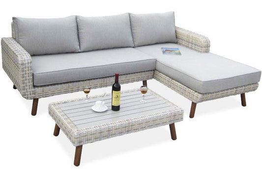 Cape Cod outdoor patio seating set with light grey cushions
