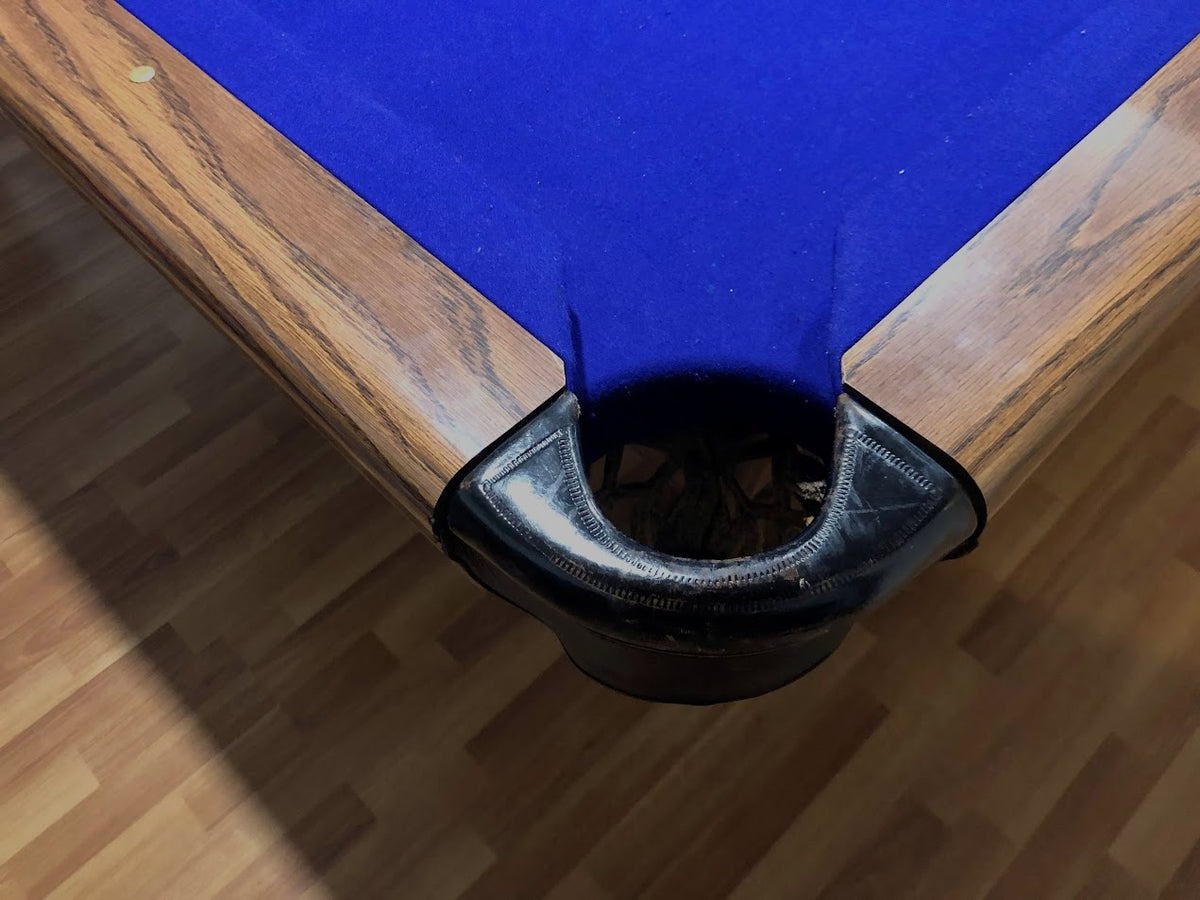 9 FT PREOWNED DUFFERIN REGENT POOL TABLE – SMOKY OAK FINISH