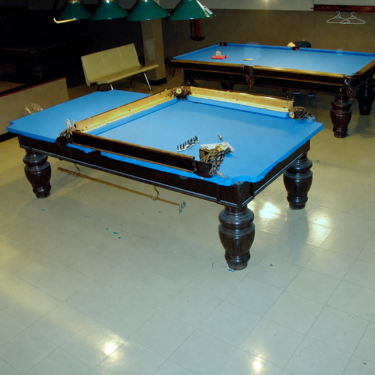 Pool table moving service in Toronto