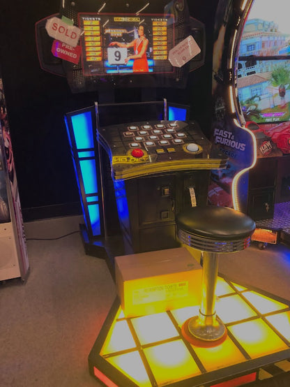 PREOWNED DEAL OR NO DEAL ARCADE GAME