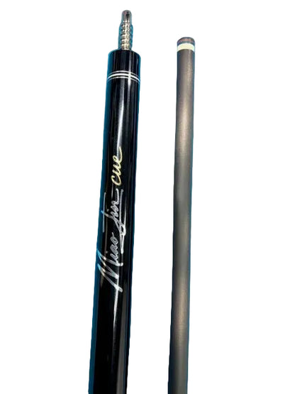 Miaojin logo on the white carbon fiber pool cue