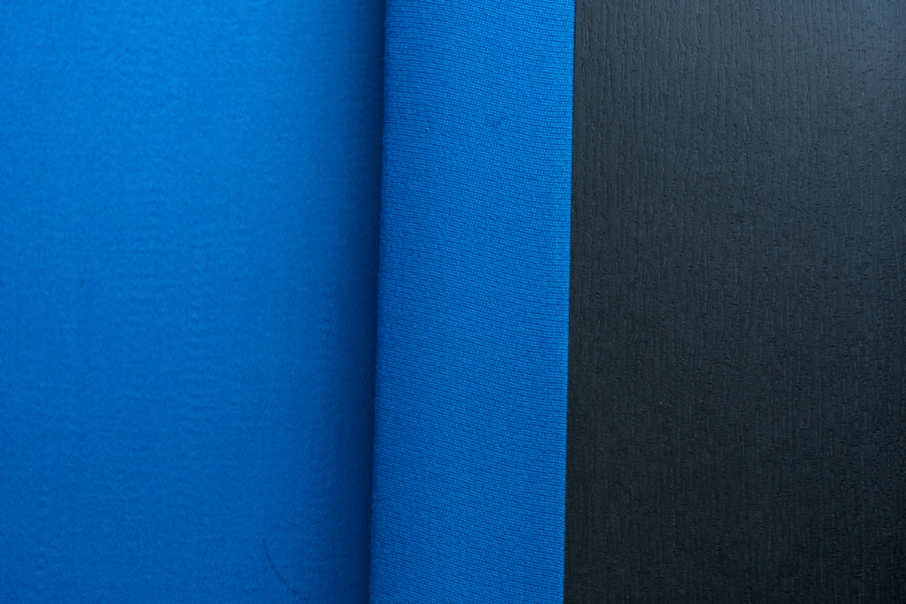 Clash Steel Pro Alumen rail and blue billiard cloth