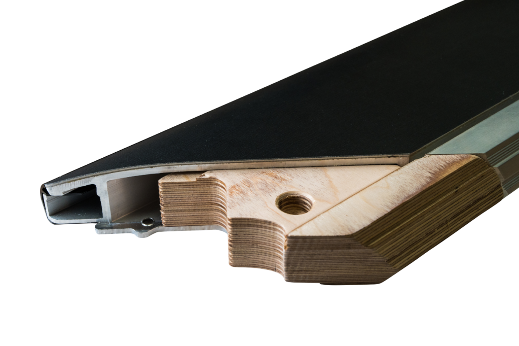 Clash Steel Pro Alumen aluminum and steel rail detail