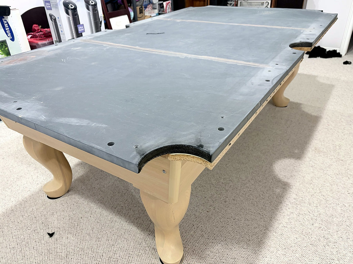 Preowned 8' Dufferin Queen Anne Pool Table