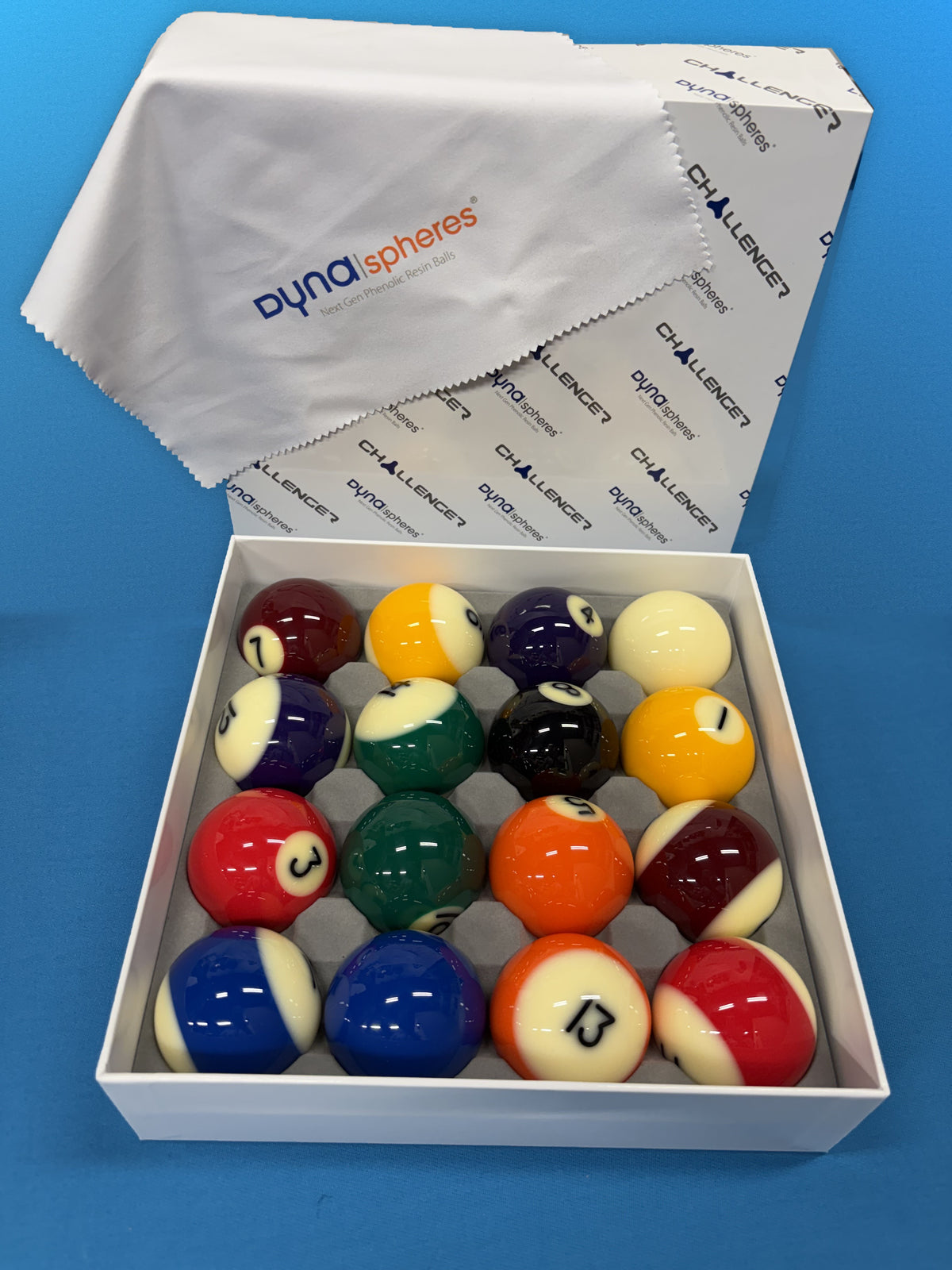 Dynaspheres Challenger 572 Pool Ball Set