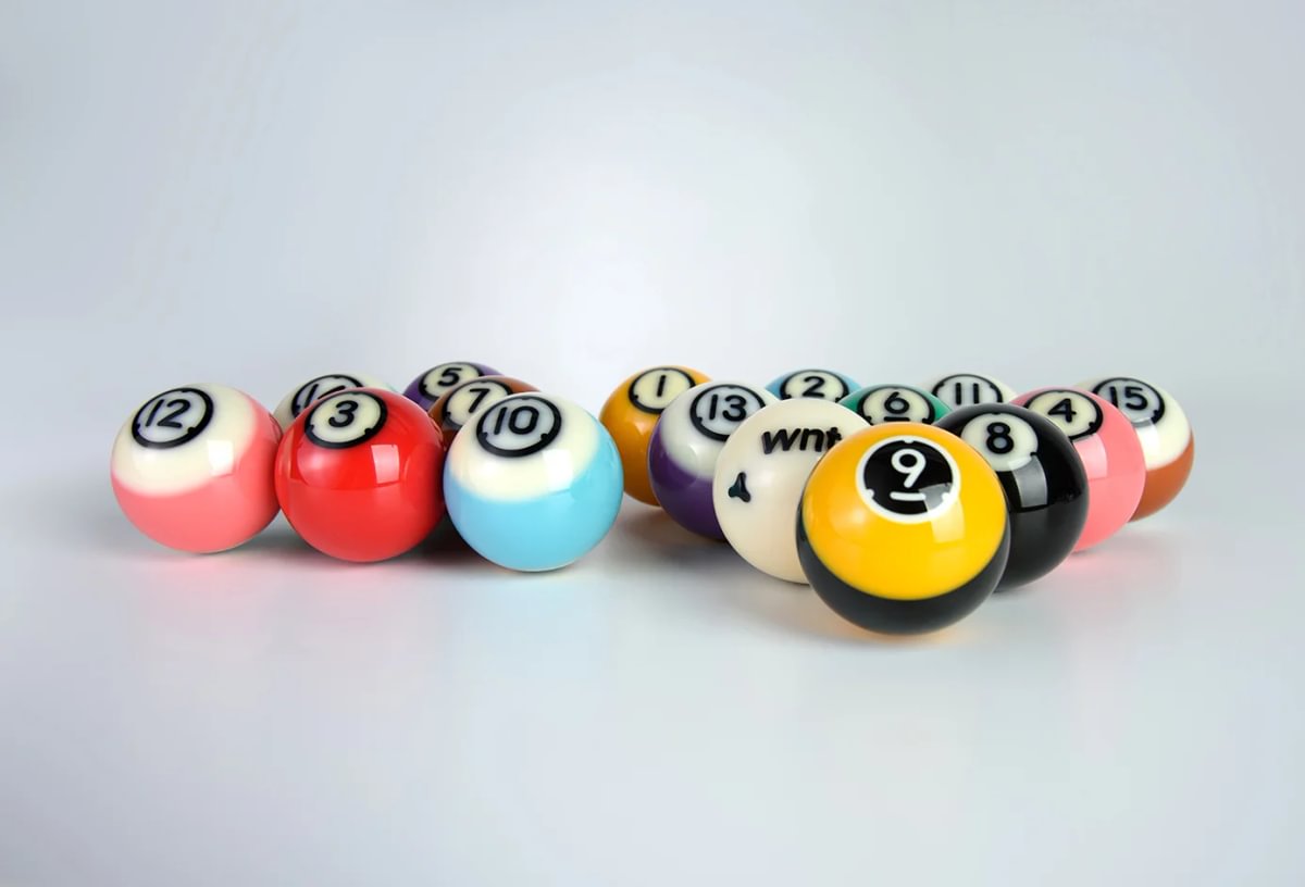Dynaspheres Titan 572 Pool Ball Set – Official WNT Ball Set