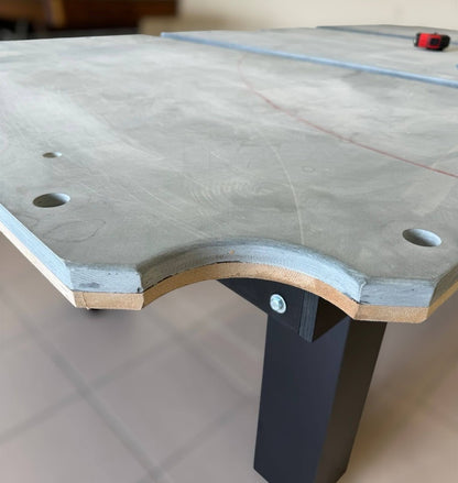 The corner pocket  view of Majestic Orleans 7-foot pool table slate and black leg