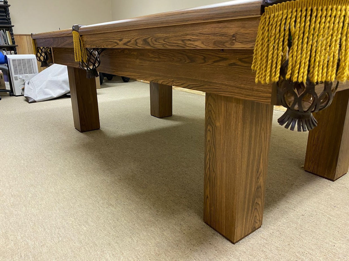 8 FT PRE-OWNED DUFFERIN REGAL SNOOKER/POOL TABLE WITH ACCESSORIES