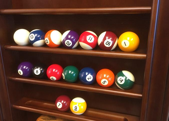 Combo Walnut Finish 8-Pool Cue Billiard Wall Rack