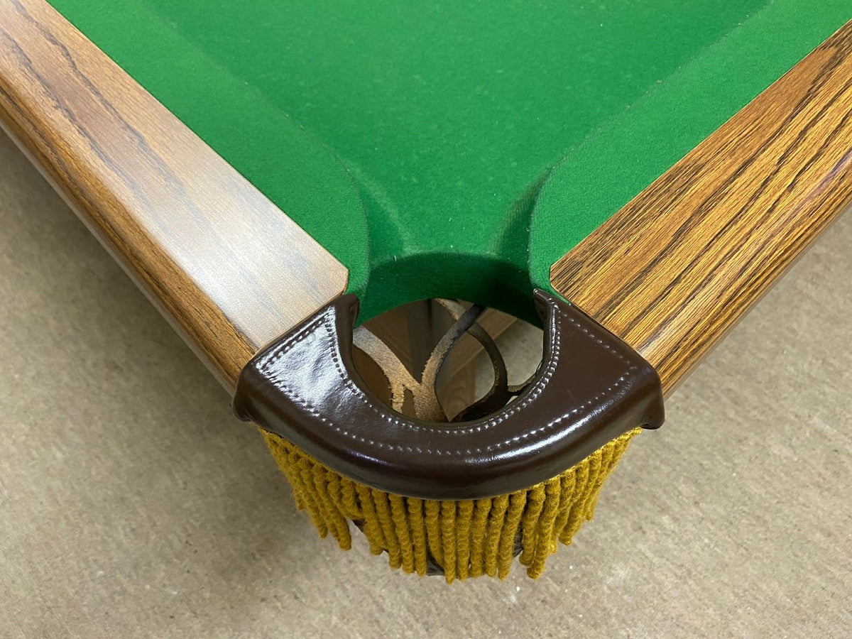 8 FT PRE-OWNED DUFFERIN REGAL SNOOKER/POOL TABLE WITH ACCESSORIES