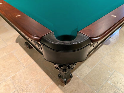8 FT MAJESTIC PINACLE TWO-TONE POOL TABLE