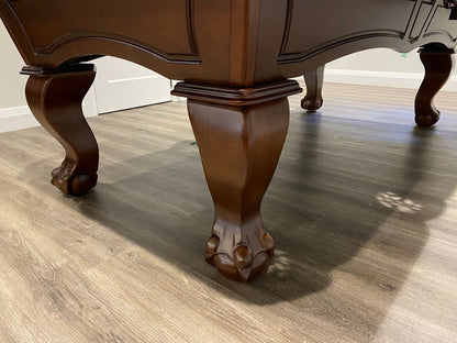 Majestic Pinnacle walnut pool table – leg detail